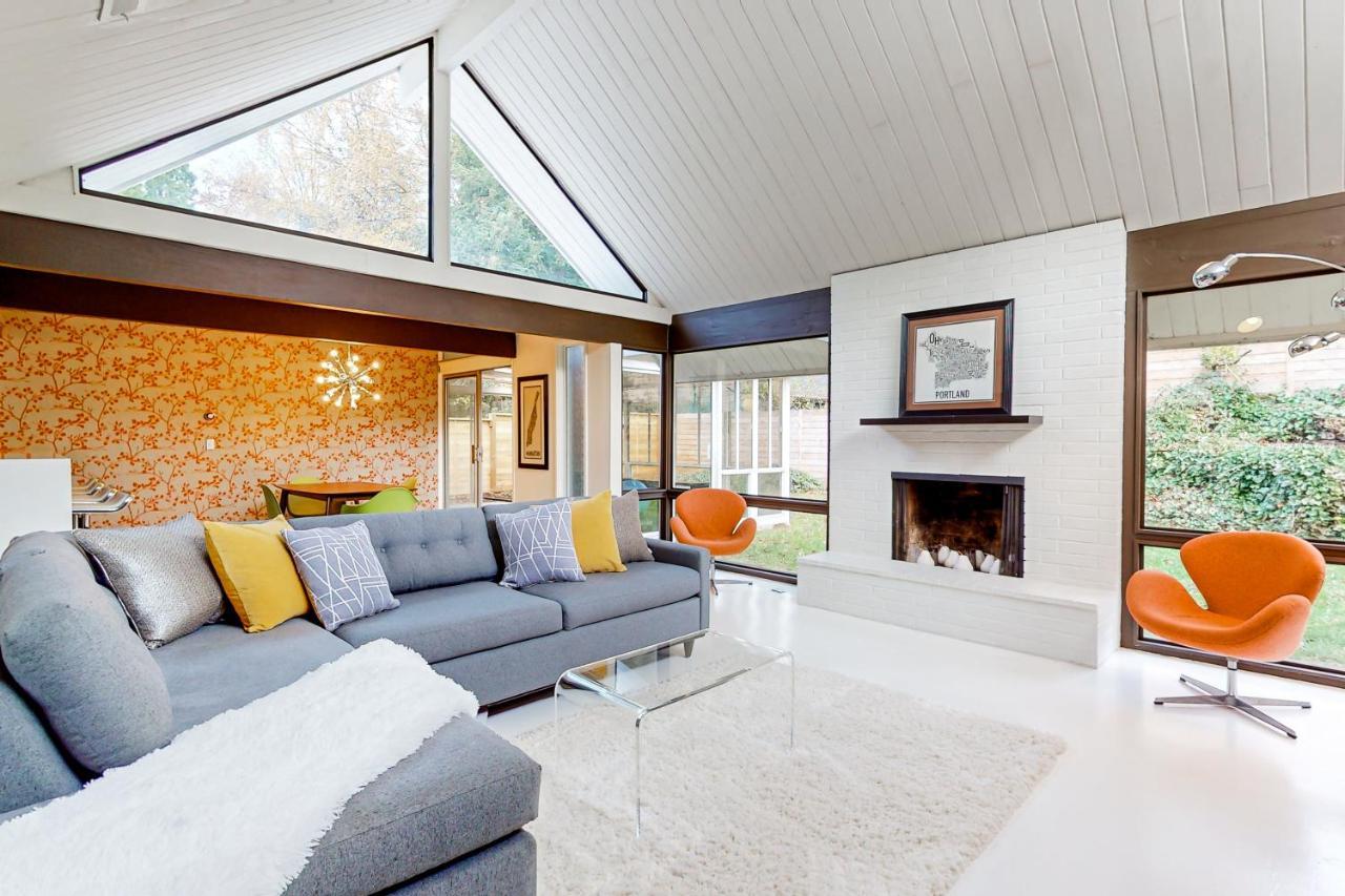 Mid-century Marvel Holiday home Portland